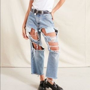 Urban Outfitters Renewal Destroyed Levi’s